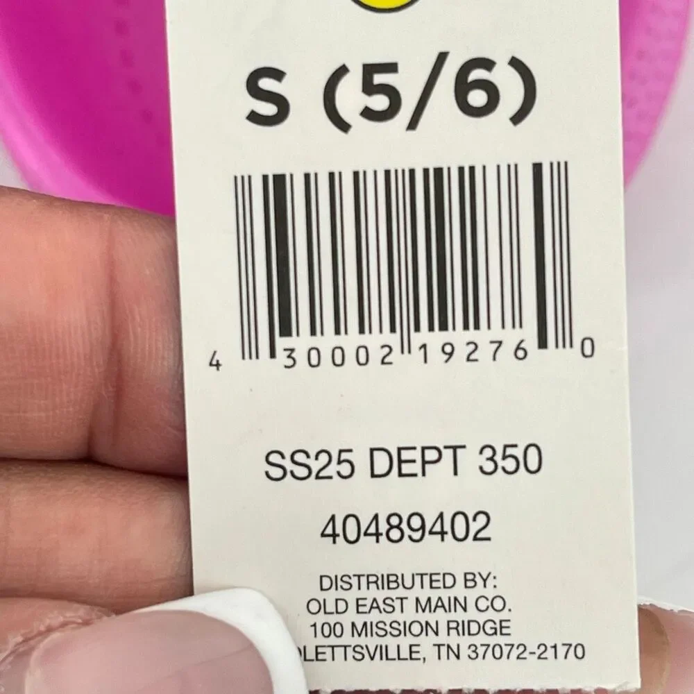 Women’s Hot Pink Clog Sandals Water Resistant Slip On Shoes NWT Size 5/6